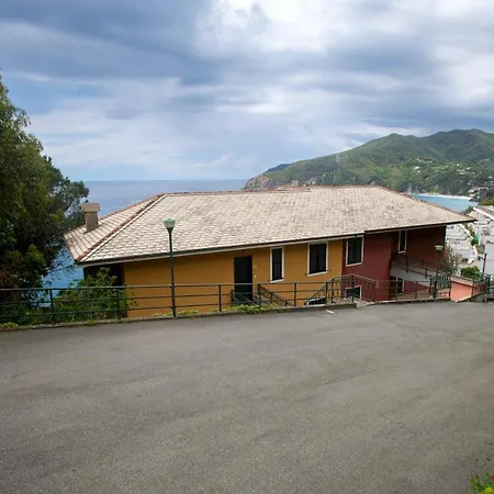 Holiday home 079 - La Storica Il Vigneto 45a, 7 Minuti Dal Mare - Parcheggio Privato Gratis Moneglia